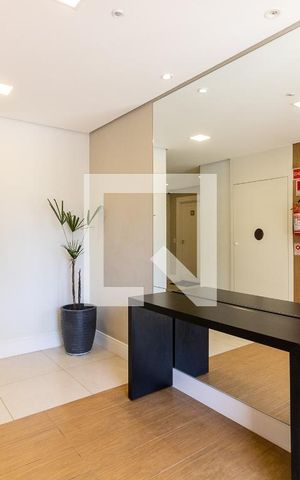 Apartamento à venda com 40m², 2 quartos e sem vaga Apartamento à venda com 40m², 2 quartos e sem vagaHall de Entrada