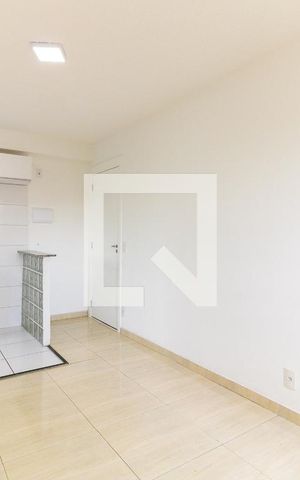Apartamento à venda com 40m², 2 quartos e sem vaga Apartamento à venda com 40m², 2 quartos e sem vagaSala
