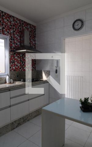Casa à venda com 170m², 3 quartos e 3 vagasCozinha