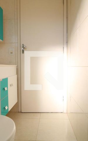 Casa à venda com 170m², 3 quartos e 3 vagasBanheiro da suíte 2