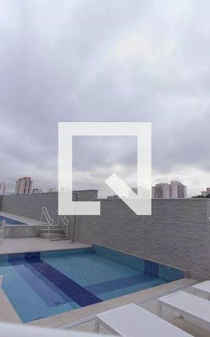 Apartamento à venda com 118m², 2 quartos e 1 vaga Apartamento à venda com 118m², 2 quartos e 1 vagaPiscina