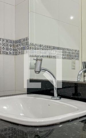 Apartamento para alugar com 103m², 2 quartos e sem vaga Apartamento para alugar com 103m², 2 quartos e sem vagaBanheiro