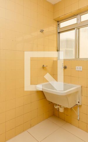Apartamento à venda com 100m², 3 quartos e 1 vaga Apartamento à venda com 100m², 3 quartos e 1 vagaLavanderia