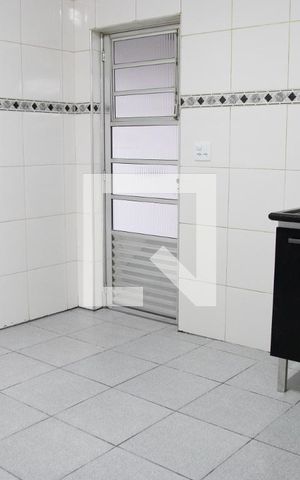 Casa à venda com 200m², 4 quartos e 1 vaga Casa à venda com 200m², 4 quartos e 1 vagaCozinha
