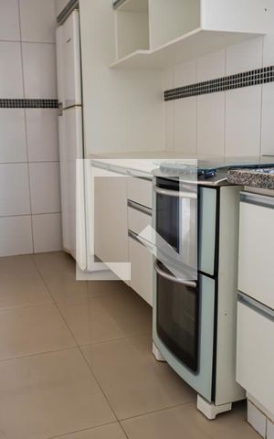 Apartamento à venda com 67m², 2 quartos e 1 vaga Apartamento à venda com 67m², 2 quartos e 1 vagaCozinha