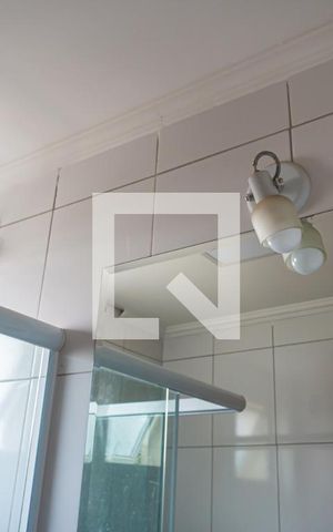 Apartamento à venda com 67m², 2 quartos e 1 vaga Apartamento à venda com 67m², 2 quartos e 1 vagaBanheiro