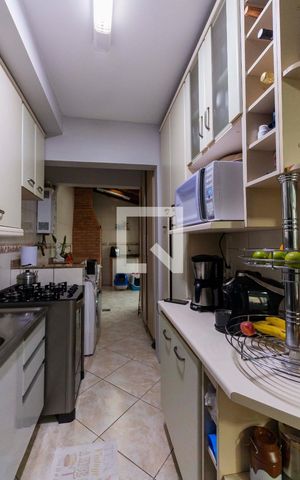 Casa de condomínio à venda com 100m², 3 quartos e 1 vaga Casa de condomínio à venda com 100m², 3 quartos e 1 vagaCozinha