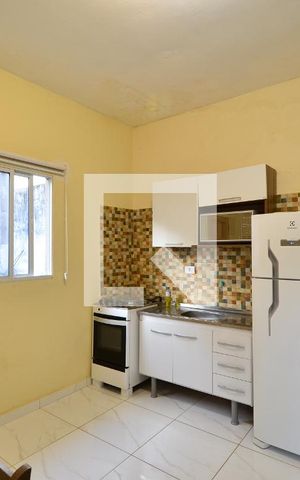 Studio para alugar com 21m², 1 quarto e sem vagaSala/Cozinha