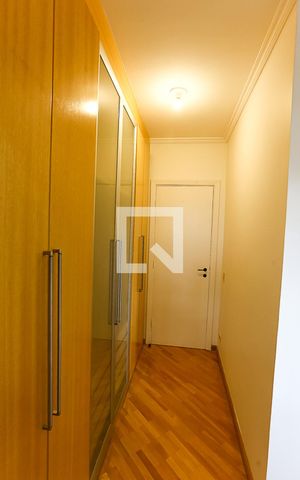 Apartamento à venda com 150m², 4 quartos e 3 vagasCorredor