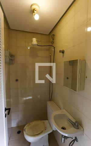 Apartamento à venda com 150m², 4 quartos e 3 vagasBanheiro de Serviço