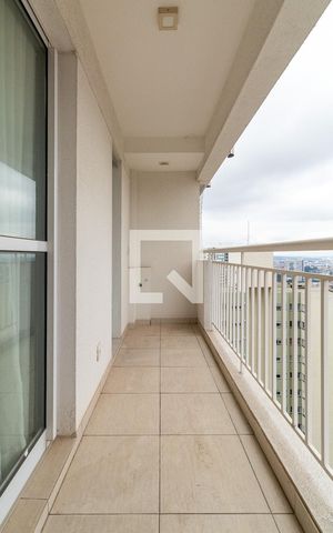 Apartamento à venda com 58m², 2 quartos e 2 vagasVaranda