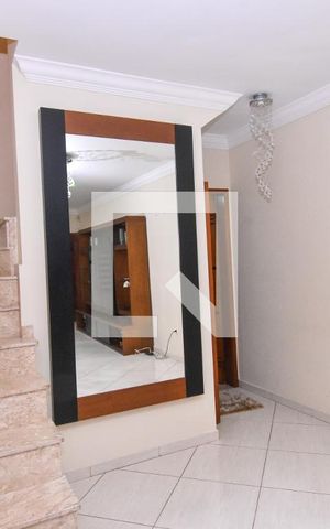 Casa à venda com 151m², 3 quartos e 2 vagasSala