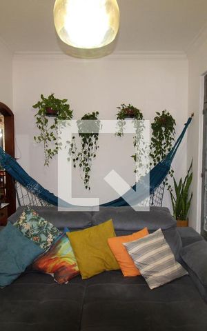 Casa de condomínio à venda com 115m², 5 quartos e 1 vaga Casa de condomínio à venda com 115m², 5 quartos e 1 vagaSala