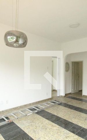 Casa à venda com 200m², 3 quartos e 1 vagaSala