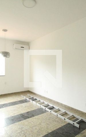 Casa à venda com 200m², 3 quartos e 1 vagaSala