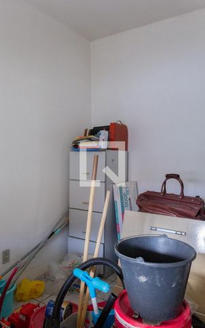 Casa à venda com 70m², 2 quartos e 3 vagas Casa à venda com 70m², 2 quartos e 3 vagasQuarto de Serviço