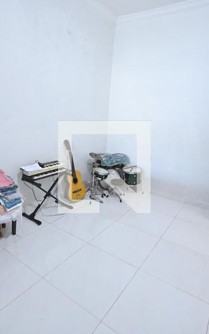 Casa à venda com 80m², 3 quartos e 2 vagasQuarto 3