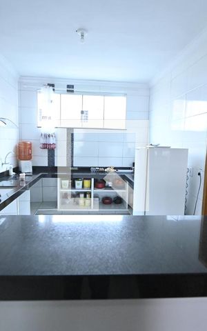 Casa à venda com 80m², 3 quartos e 2 vagasCozinha