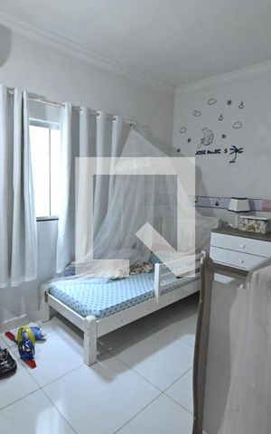 Casa à venda com 80m², 3 quartos e 2 vagasQuarto 2