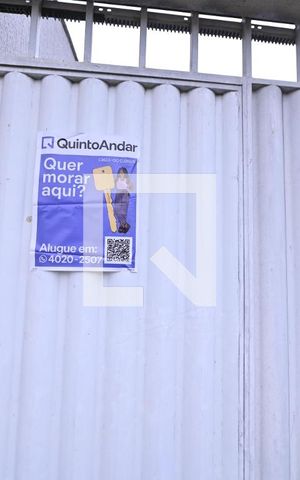 Casa à venda com 80m², 3 quartos e 2 vagasFachada