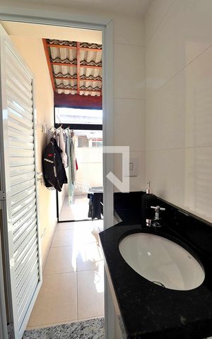 Apartamento à venda com 108m², 2 quartos e 1 vagaBanheiro de Serviço