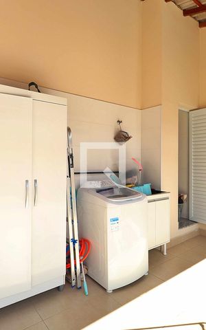 Apartamento à venda com 108m², 2 quartos e 1 vagaÁrea de Serviço