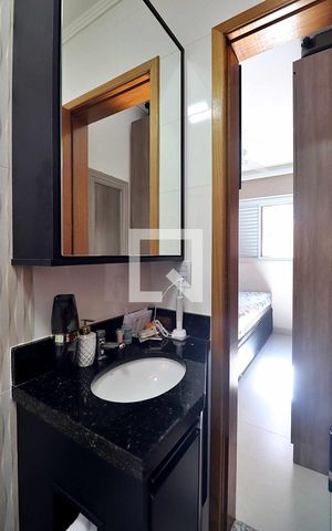 Apartamento à venda com 108m², 2 quartos e 1 vagaBanheiro da Suíte