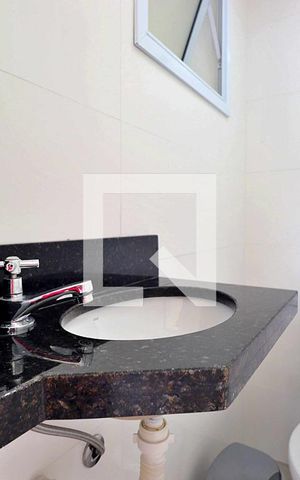 Apartamento à venda com 108m², 2 quartos e 1 vagaBanheiro de Serviço