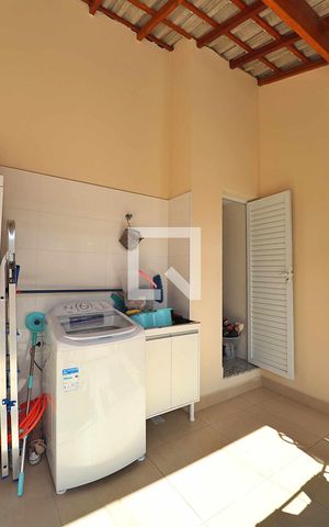 Apartamento à venda com 108m², 2 quartos e 1 vagaÁrea de Serviço