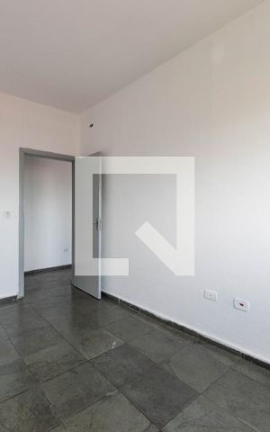 Apartamento para alugar com 42m², 1 quarto e sem vaga Apartamento para alugar com 42m², 1 quarto e sem vagaQuarto