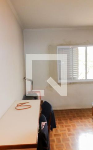 Casa de condomínio à venda com 200m², 3 quartos e 4 vagas Casa de condomínio à venda com 200m², 3 quartos e 4 vagasQuarto 3