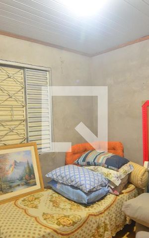 Casa à venda com 300m², 2 quartos e 4 vagasQuarto 1