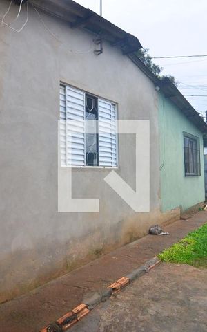 Casa à venda com 300m², 2 quartos e 4 vagasPátio