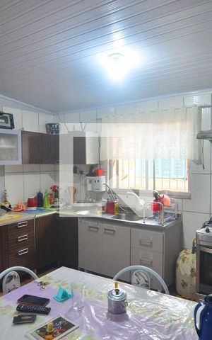 Casa à venda com 300m², 2 quartos e 4 vagasCozinha