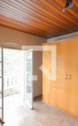 Casa para alugar com 200m², 3 quartos e 1 vaga Casa para alugar com 200m², 3 quartos e 1 vagaQuarto 1