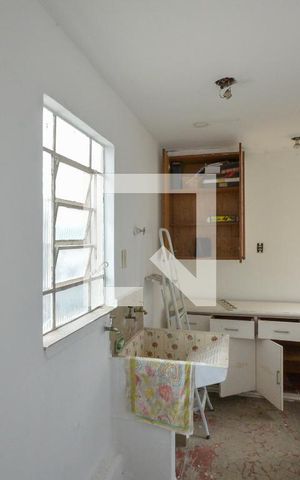 Casa para alugar com 200m², 3 quartos e 1 vaga Casa para alugar com 200m², 3 quartos e 1 vagaArea de Serviço