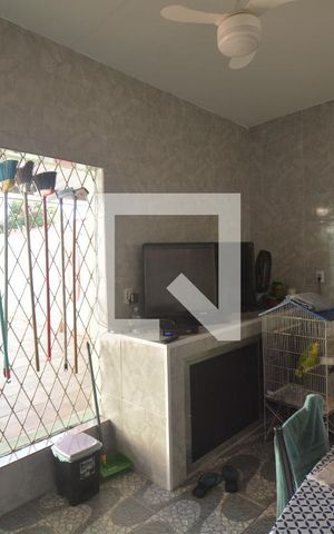 Casa à venda com 220m², 3 quartos e 1 vagaCopa e Área de Serviço