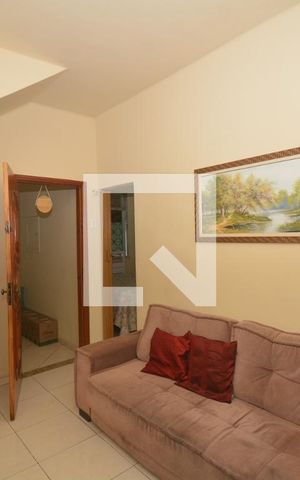 Casa à venda com 220m², 3 quartos e 1 vagaSala