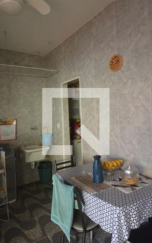 Casa à venda com 220m², 3 quartos e 1 vagaCopa e Área de Serviço