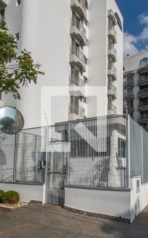 Apartamento para alugar com 100m², 4 quartos e 2 vagas Apartamento para alugar com 100m², 4 quartos e 2 vagasFachada