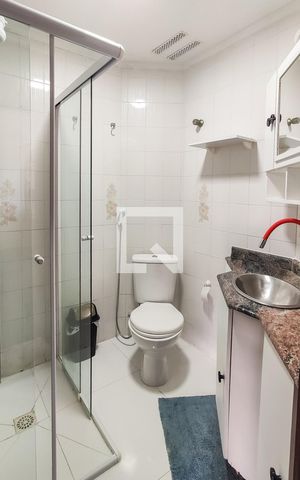 Apartamento para alugar com 66m², 2 quartos e 1 vagaBanheiro