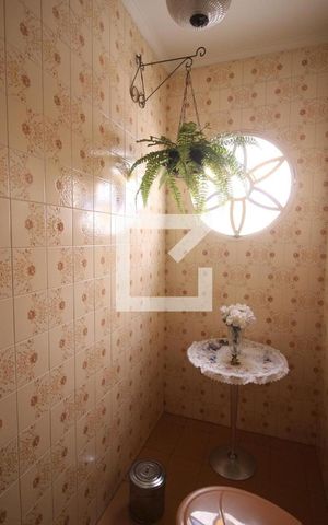 Casa à venda com 164m², 3 quartos e 4 vagasLavabo