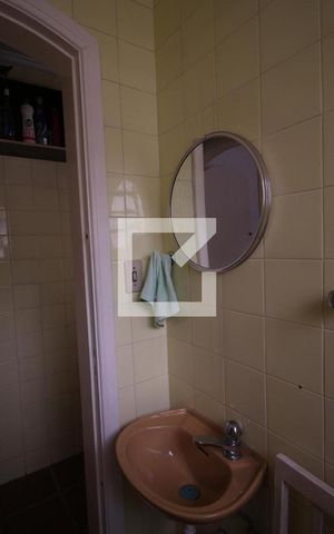 Casa à venda com 164m², 3 quartos e 4 vagasBanheiro