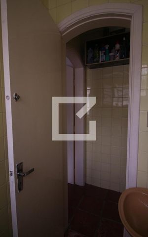 Casa à venda com 164m², 3 quartos e 4 vagasBanheiro