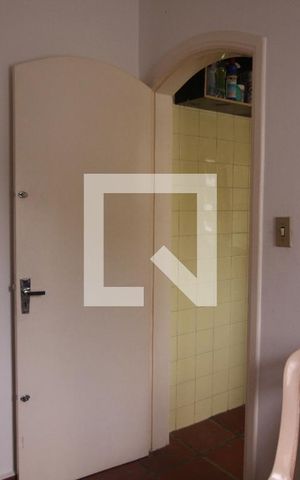 Casa à venda com 164m², 3 quartos e 4 vagasQuarto de Serviço