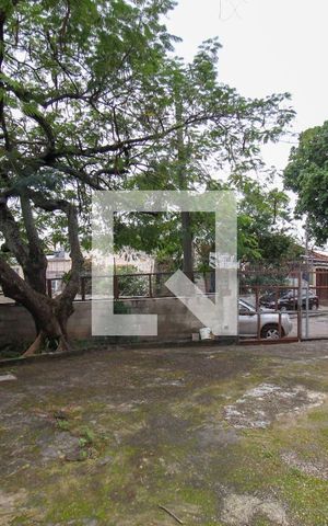 Casa à venda com 350m², 3 quartos e 4 vagas Casa à venda com 350m², 3 quartos e 4 vagasVaranda da Sala