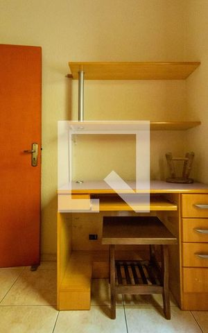 Casa à venda com 227m², 4 quartos e 4 vagas