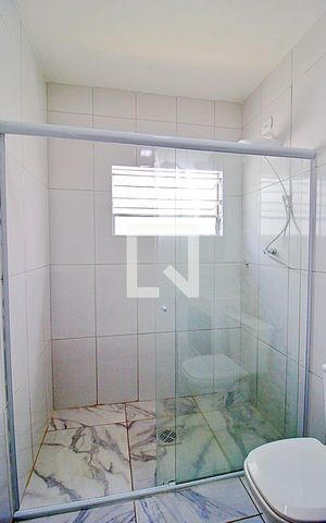 Casa para alugar com 130m², 3 quartos e 2 vagasBanheiro