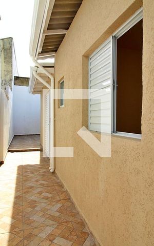 Casa para alugar com 130m², 3 quartos e 2 vagasCorredor