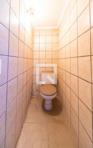 Casa à venda com 326m², 3 quartos e 6 vagas Casa à venda com 326m², 3 quartos e 6 vagasBanheiro da Cobertura